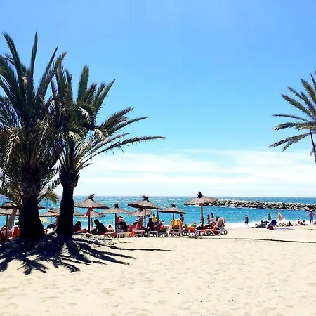 Beachside Luxury 2 Bedroom Apartment, Puerto Banus Marbellac