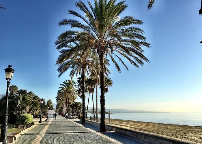 Apartman Beachside Luxury 2 Bedroom Apartment, Puerto Banus *